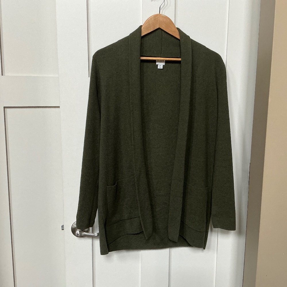 J CREW FACTORY SWEATER CARDIGAN SIZE XS, DARK GREEN